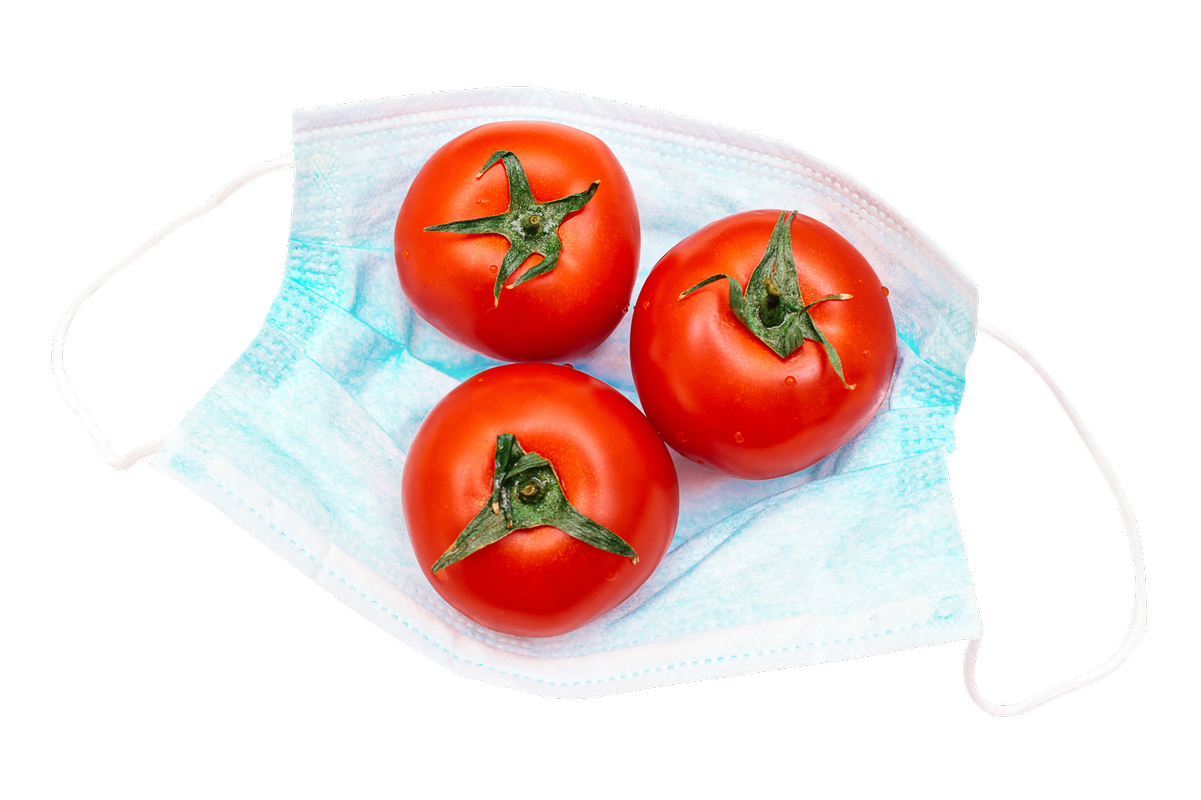 tomato_in_face_mask.png